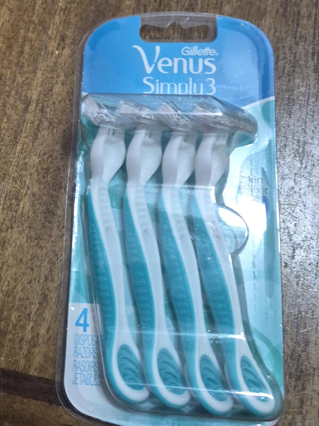 Gillette Venus Simply3 Disposable Razors - 4 Pack