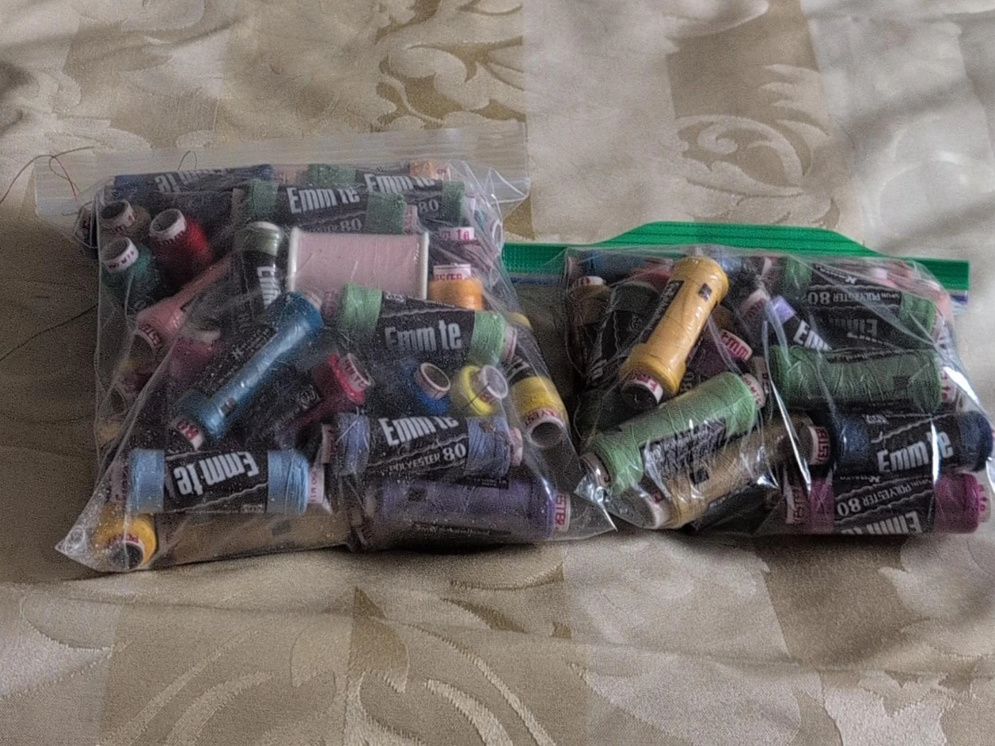 Emm-te Spun Polyester Thread Assorted Colors