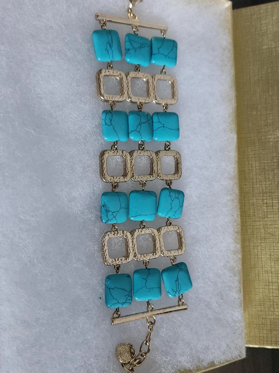 Turquoise and Gold Tone Bracelet