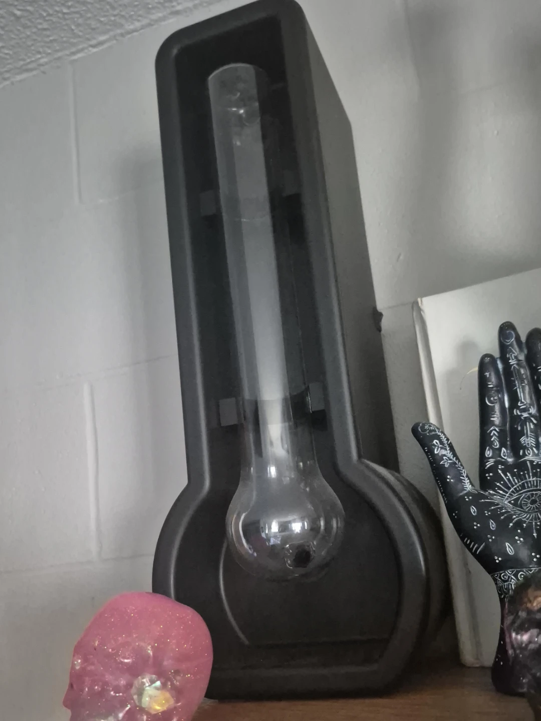 Vintage Industrial Style Black Wall Sconce Lamp with Glass Shade