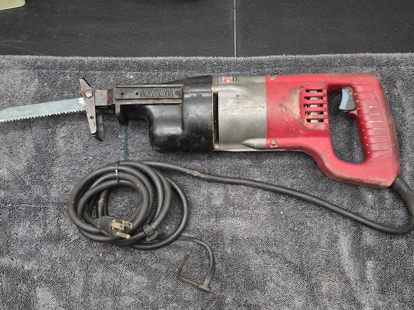 Milwaukee Sawzall Reciprocating Saw