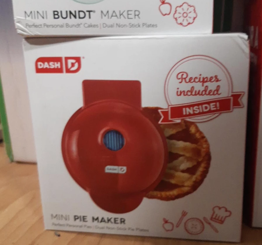 Dash Mini Pie Maker