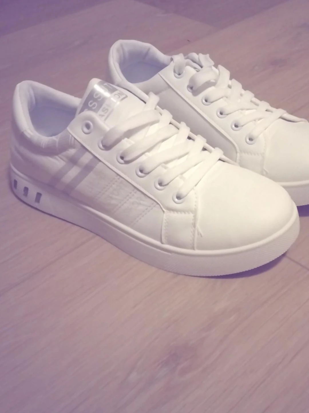 White Fashion Sneakers