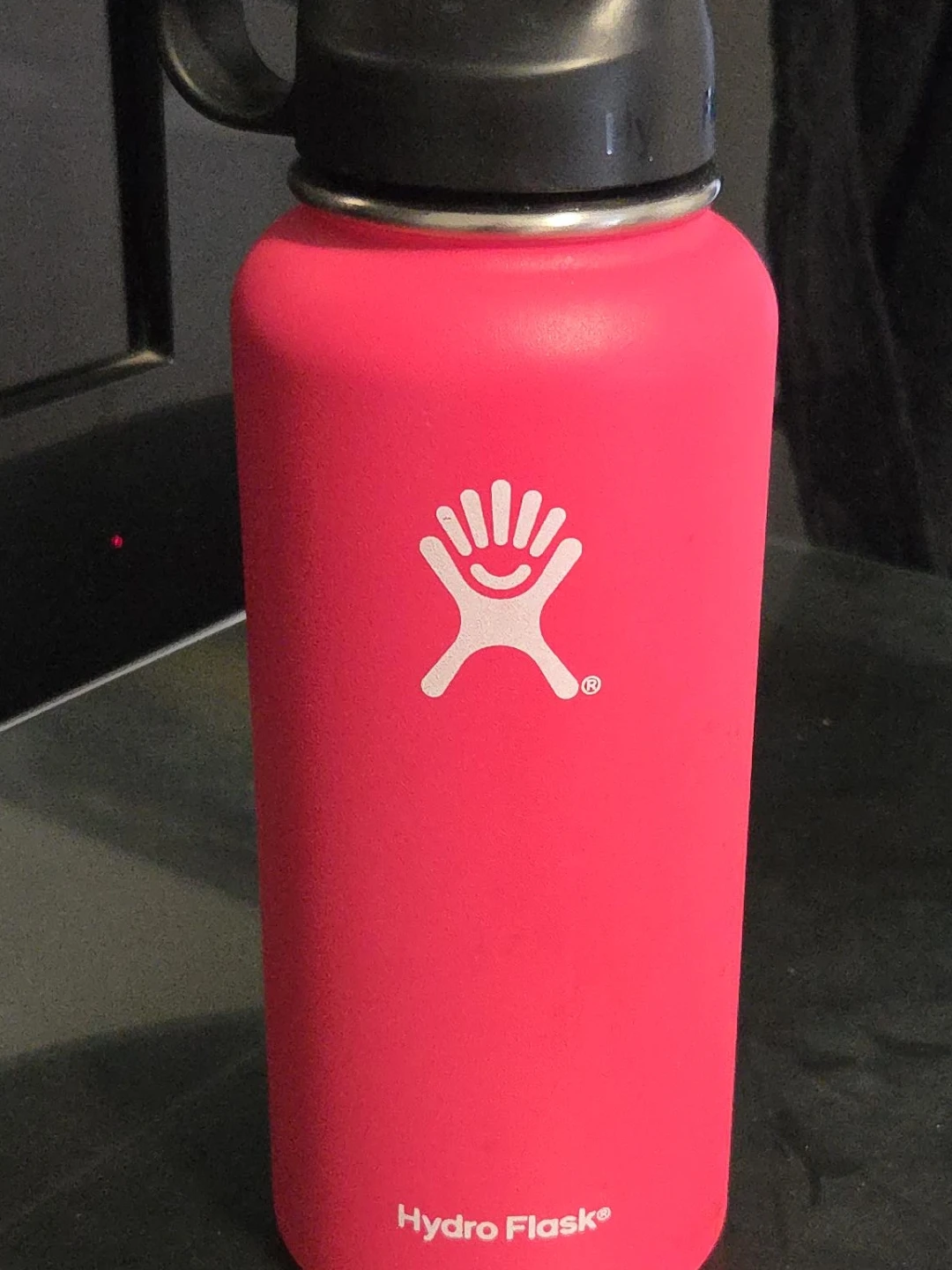 Hydro Flask Water Bottle - Pink