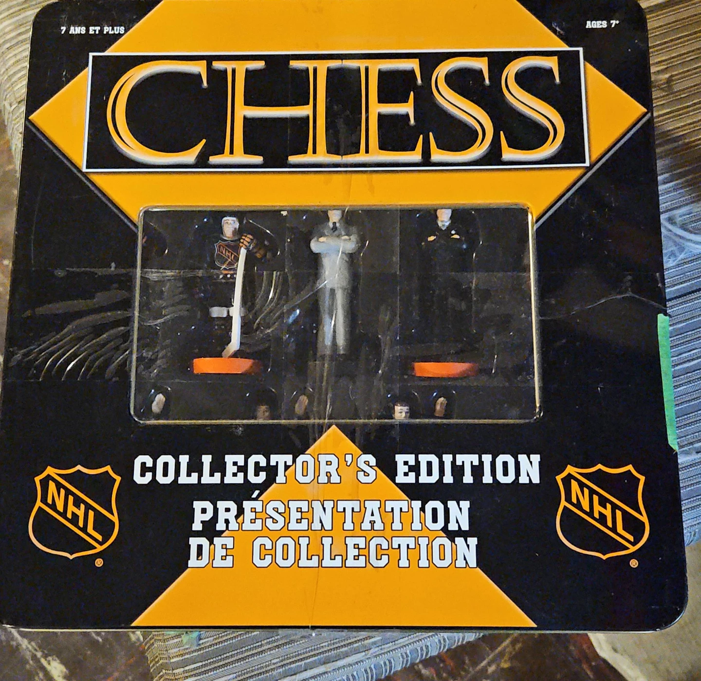 NHL Collector's Edition Chess Set