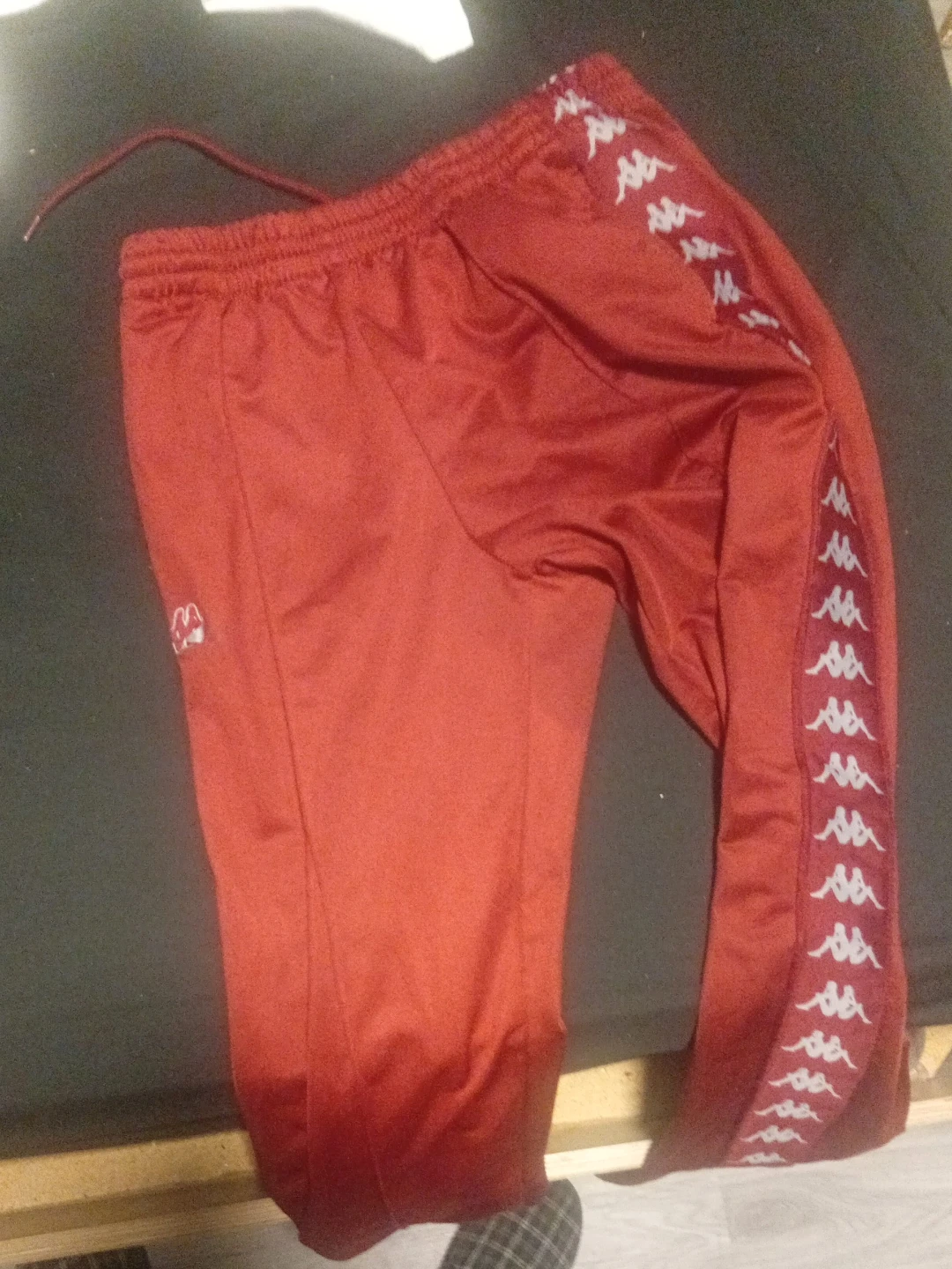 Pantalon de jogging Kappa rouge