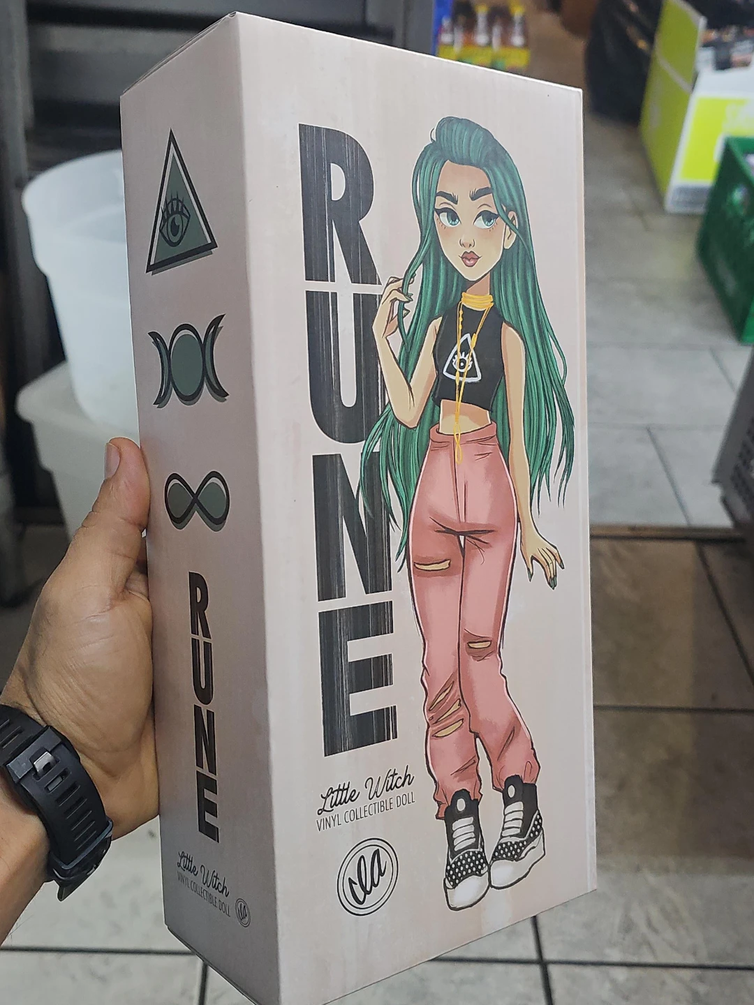 Rune Little Witch Vinyl Collectible Doll