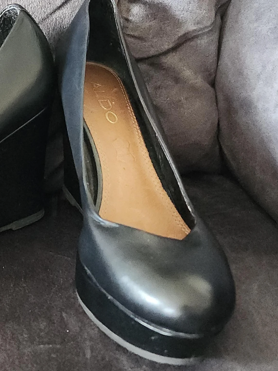 ALDO Black Wedge Heels - Women's Size 8