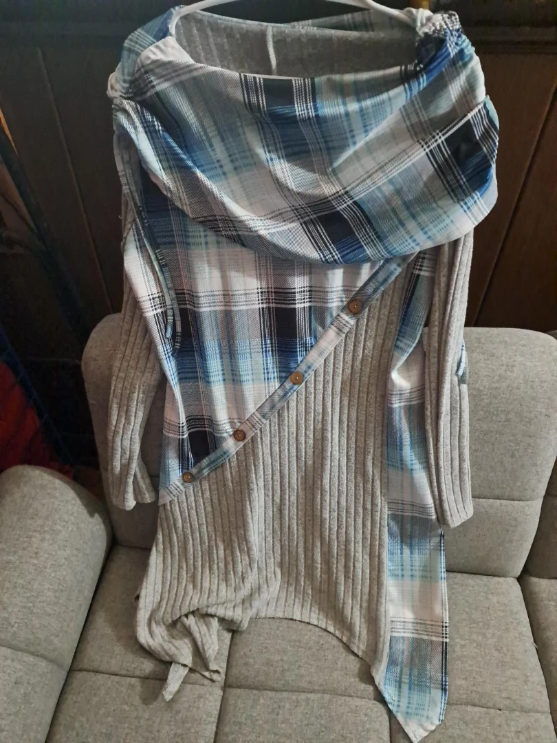 Women's Plaid and Ribbed Tunic Top