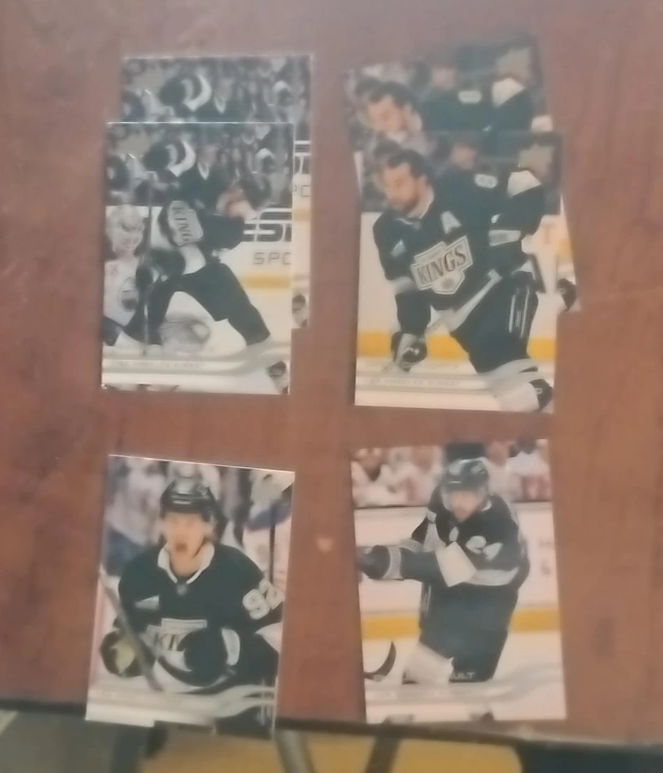 Los Angeles Kings Hockey Cards Lot