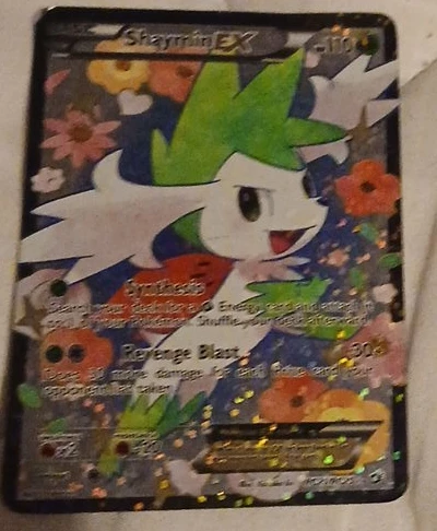 Shaymin EX Pokémon Card