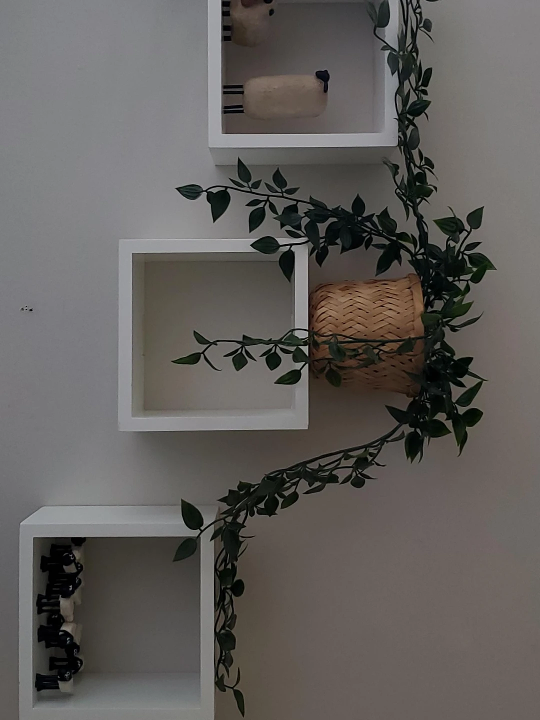 White Cube Wall Shelves - Set of 3