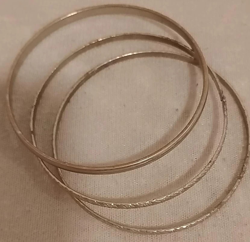 Set of 3 Silver-Tone Bangles