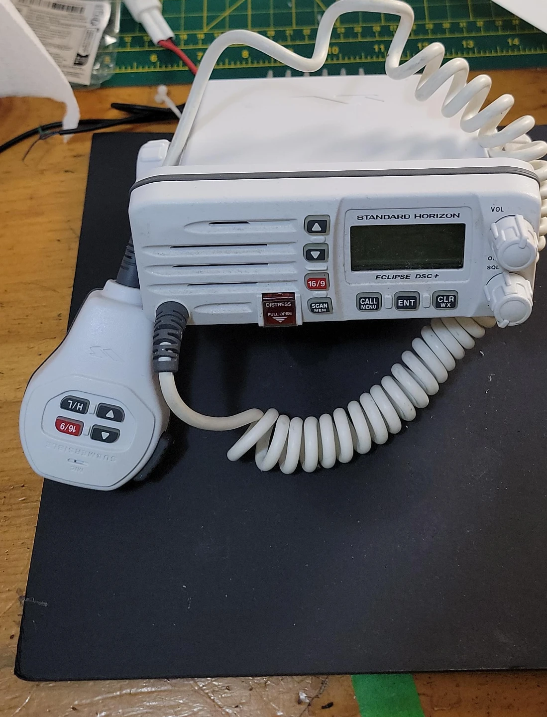 Standard Horizon Eclipse DSC+ Marine Radio