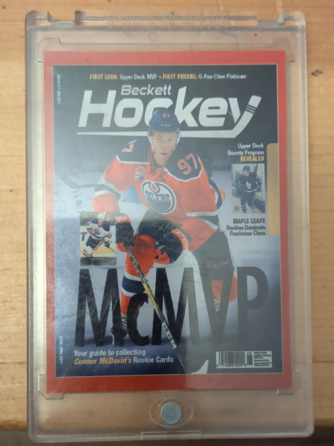 Beckett Hockey Magazine Lot - Connor McDavid & Wayne Gretzky