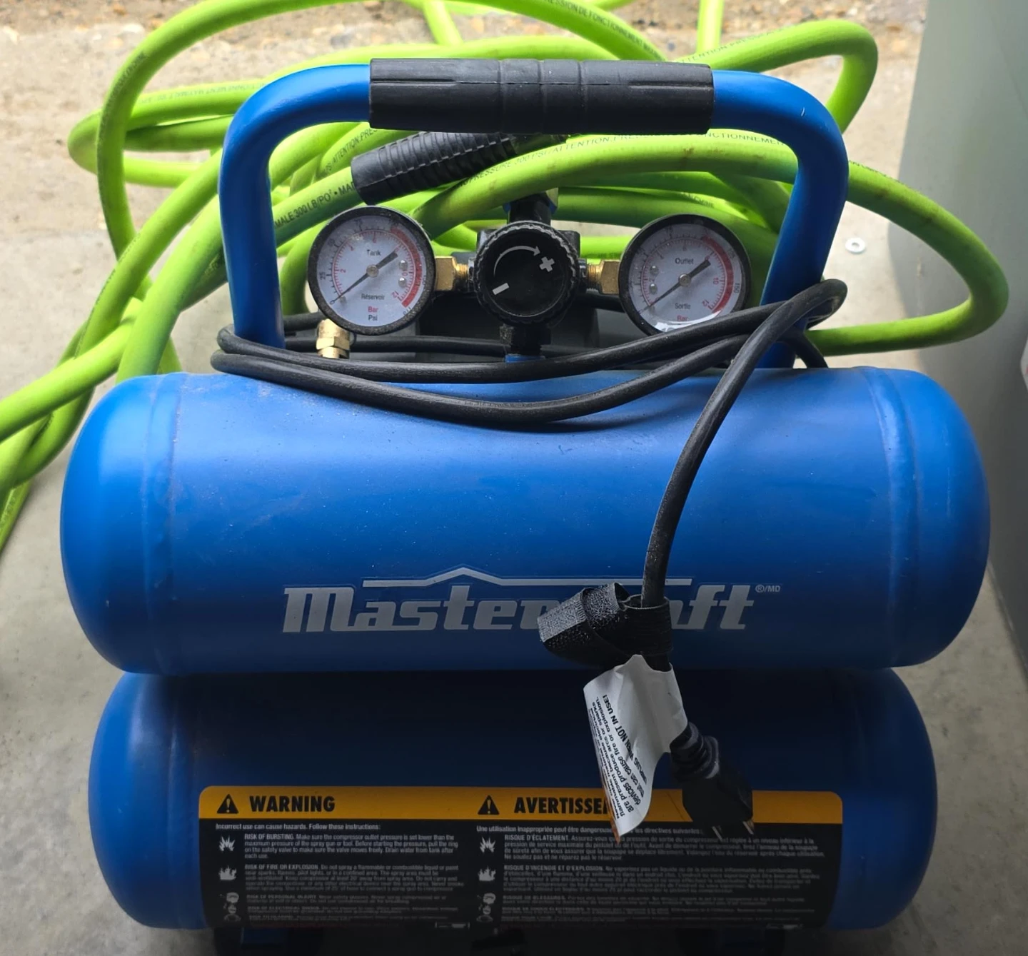Mastercraft Blue Air Compressor with Hose