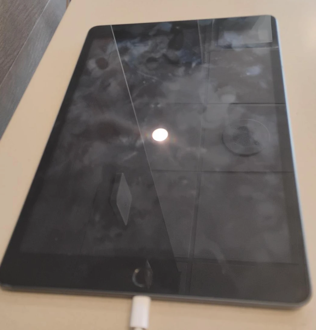 Apple iPad Tablet