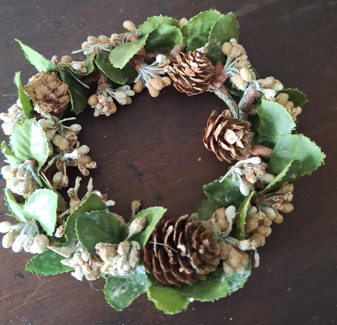 Mini Pinecone and Green Leaf Wreath