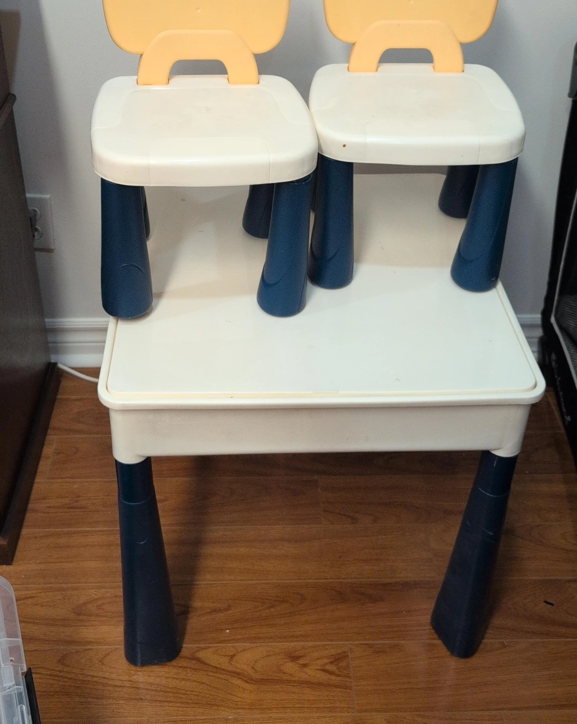 Kids Activity Table and Chairs Set no LEGO
