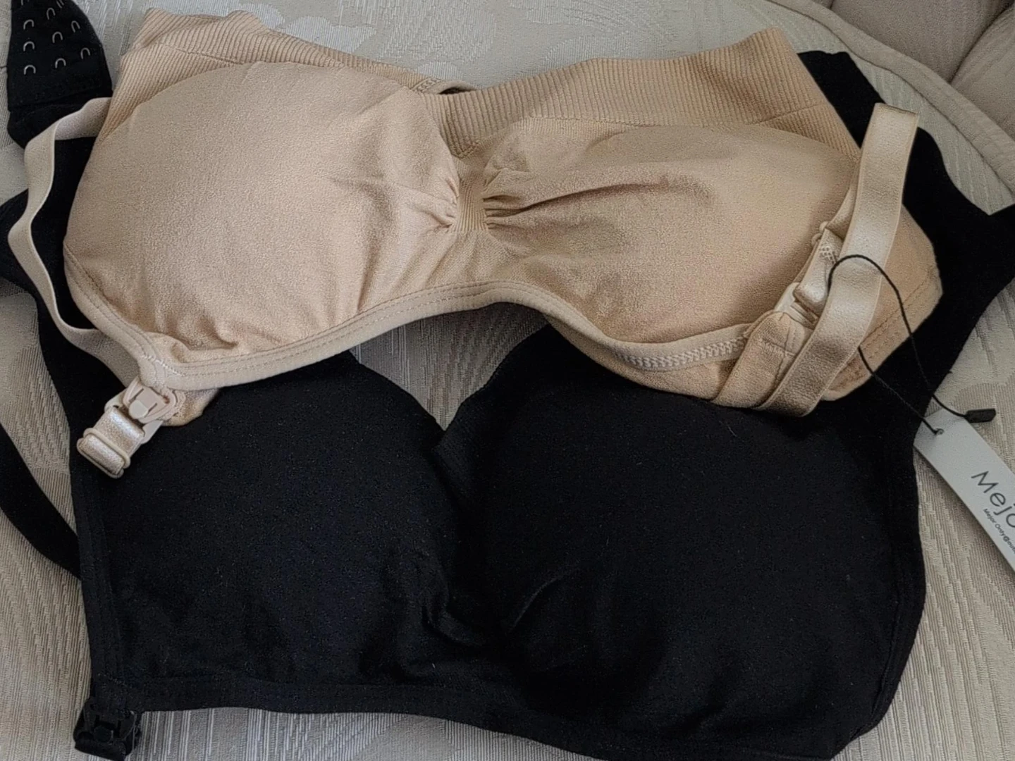 Mejor Nursing Bras - 2 Pack (Black & Nude)$20