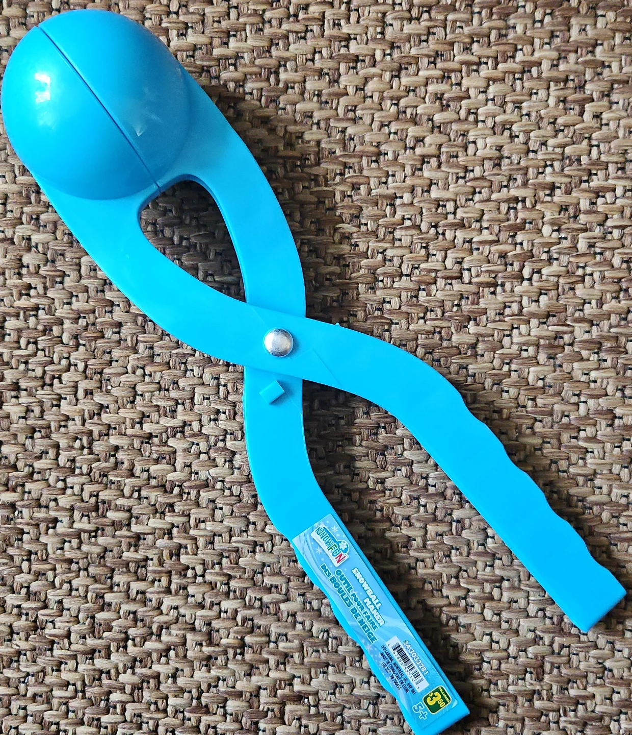 SnowFun Blue Snowball Maker