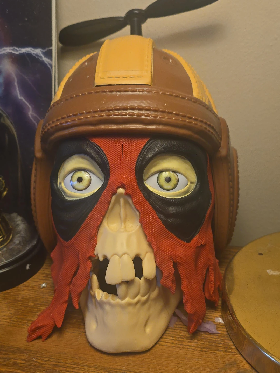 Deadpool Head Prop with Propeller Hat