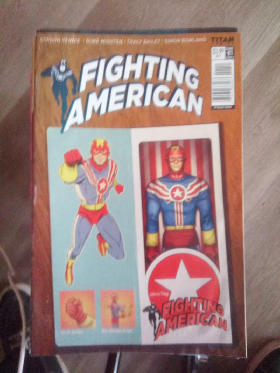 Fighting American Comic Book Issue 01