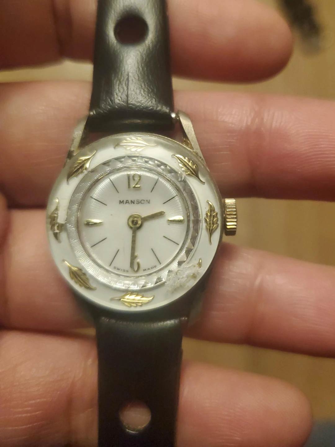 Manson Women's Vintage Watch