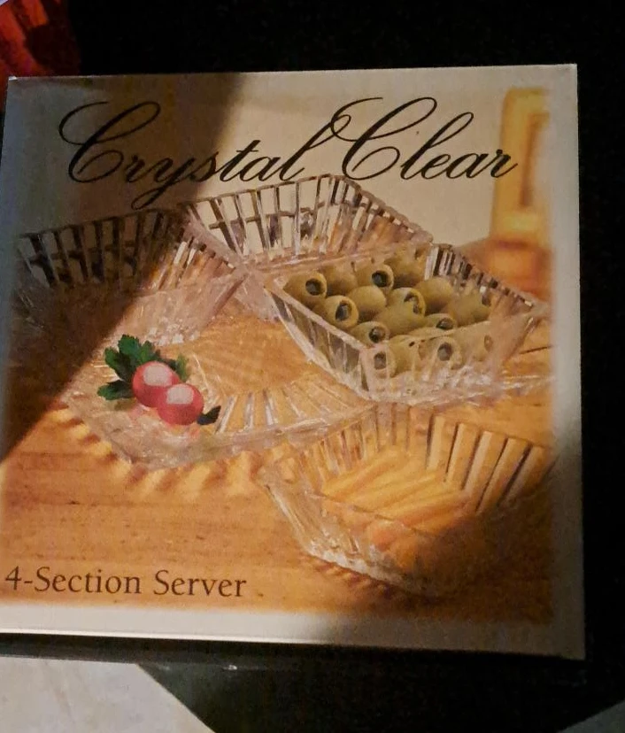 Crystal Clear 4-Section Server