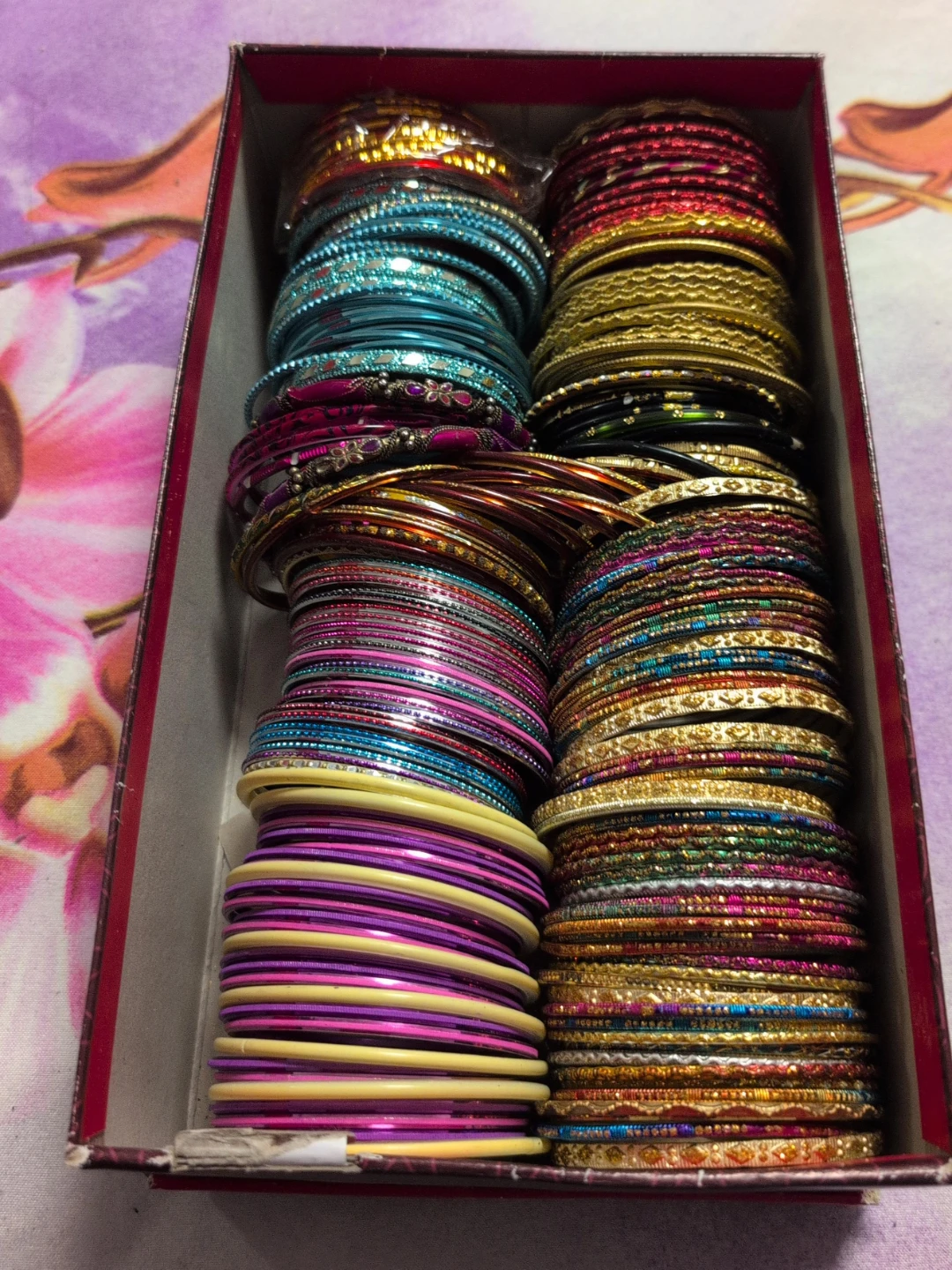 Bangle Set - Assorted Colours $20 all the bangles
