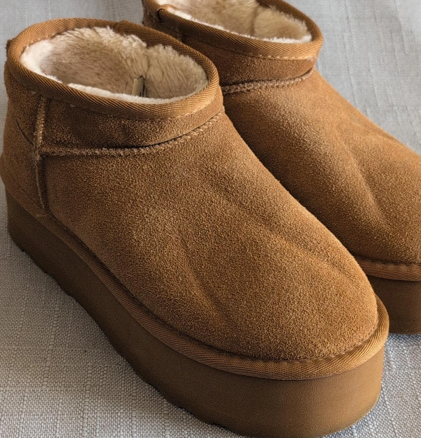 Boots and Brown Sandals - photo 2