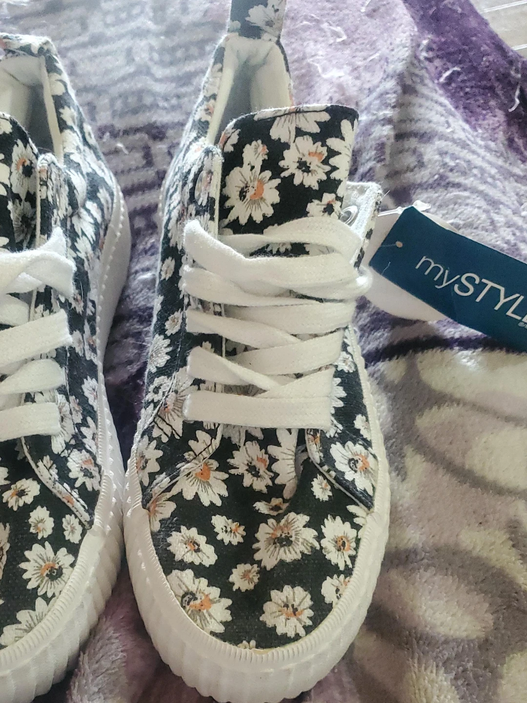 MyStyle Floral Canvas Sneakers
