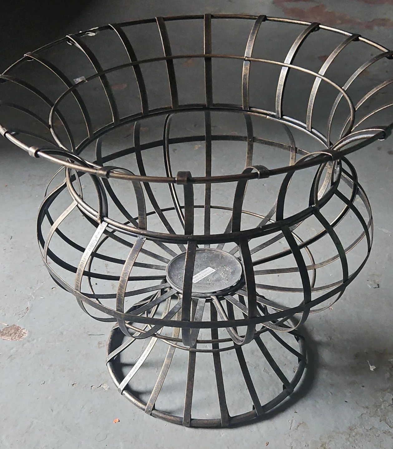 Metal Wire Basket Planter