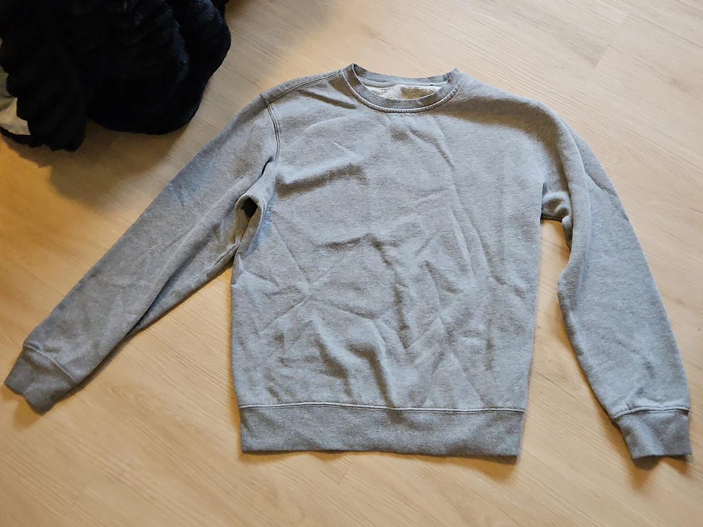 Grey Crewneck Sweatshirt