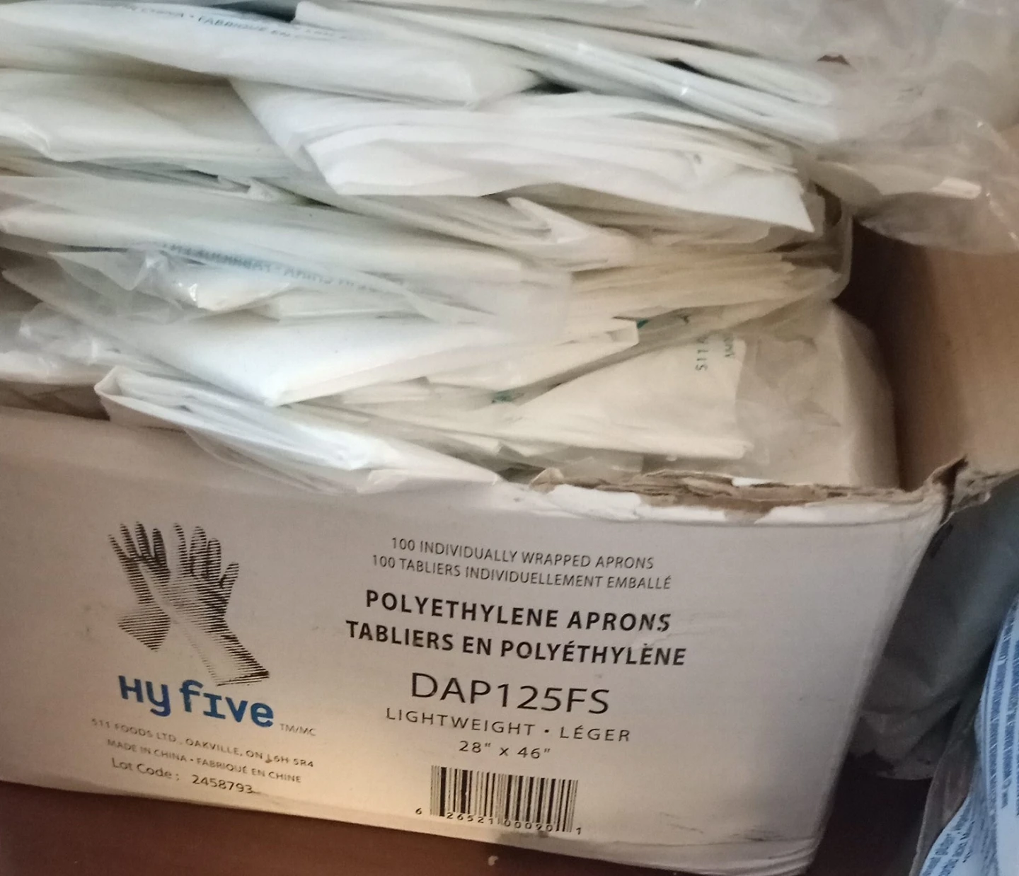 Hy Five Polyethylene Aprons  - 100 Individually Wrapped