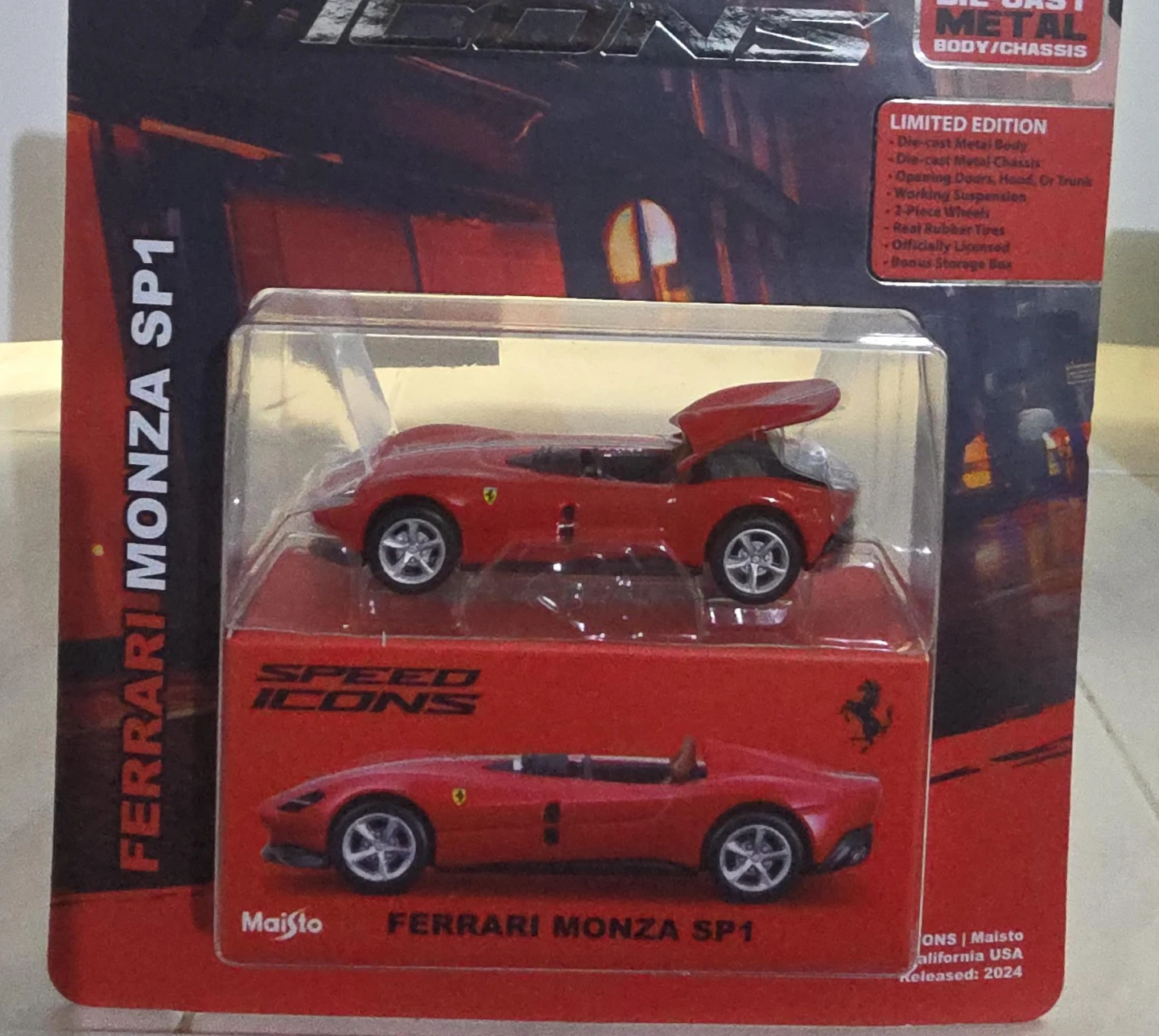 Ferrari Monza SP1 Die-Cast Model Cars 1:64 Scale