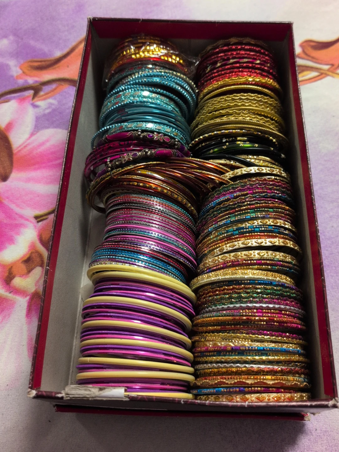 Assorted Bangles Set