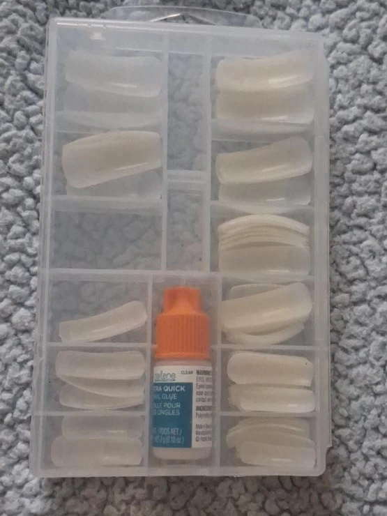 Nail Tips and Glue Set