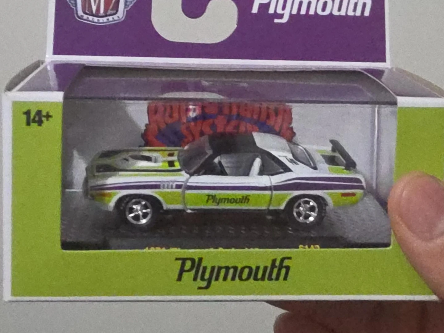 M2 Machines Plymouth Cuda 1971 1:64 Die-cast Car