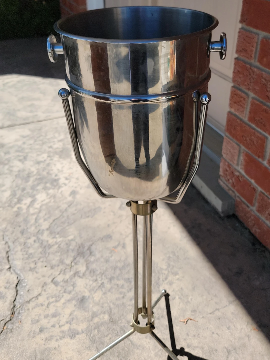 Stainless Steel Ice Bucket with Stand