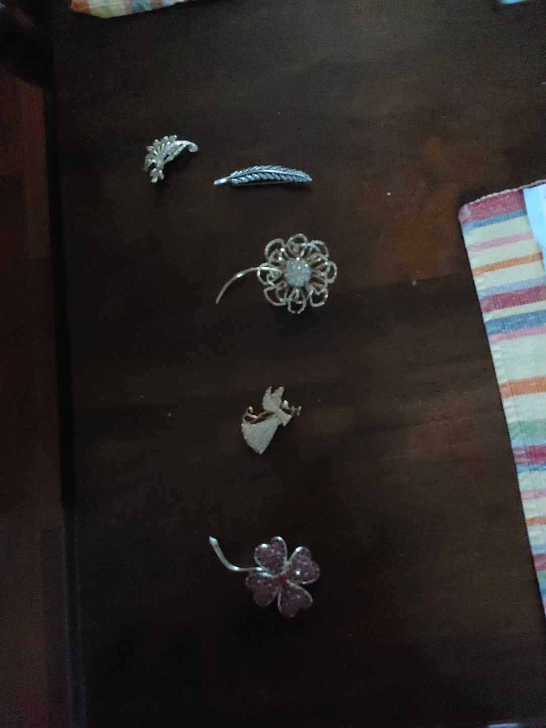 Set of 5 Assorted Vintage Brooches