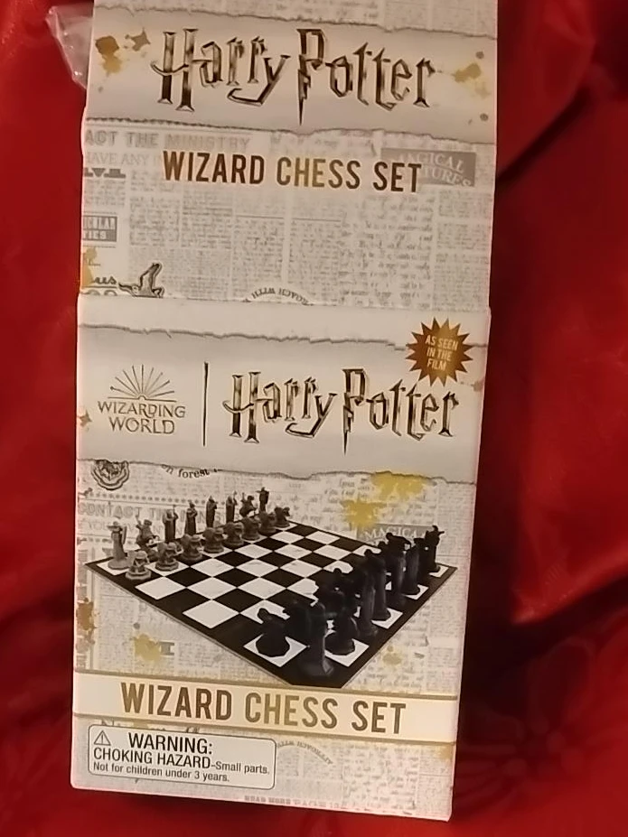 Harry Potter Wizard Chess Set