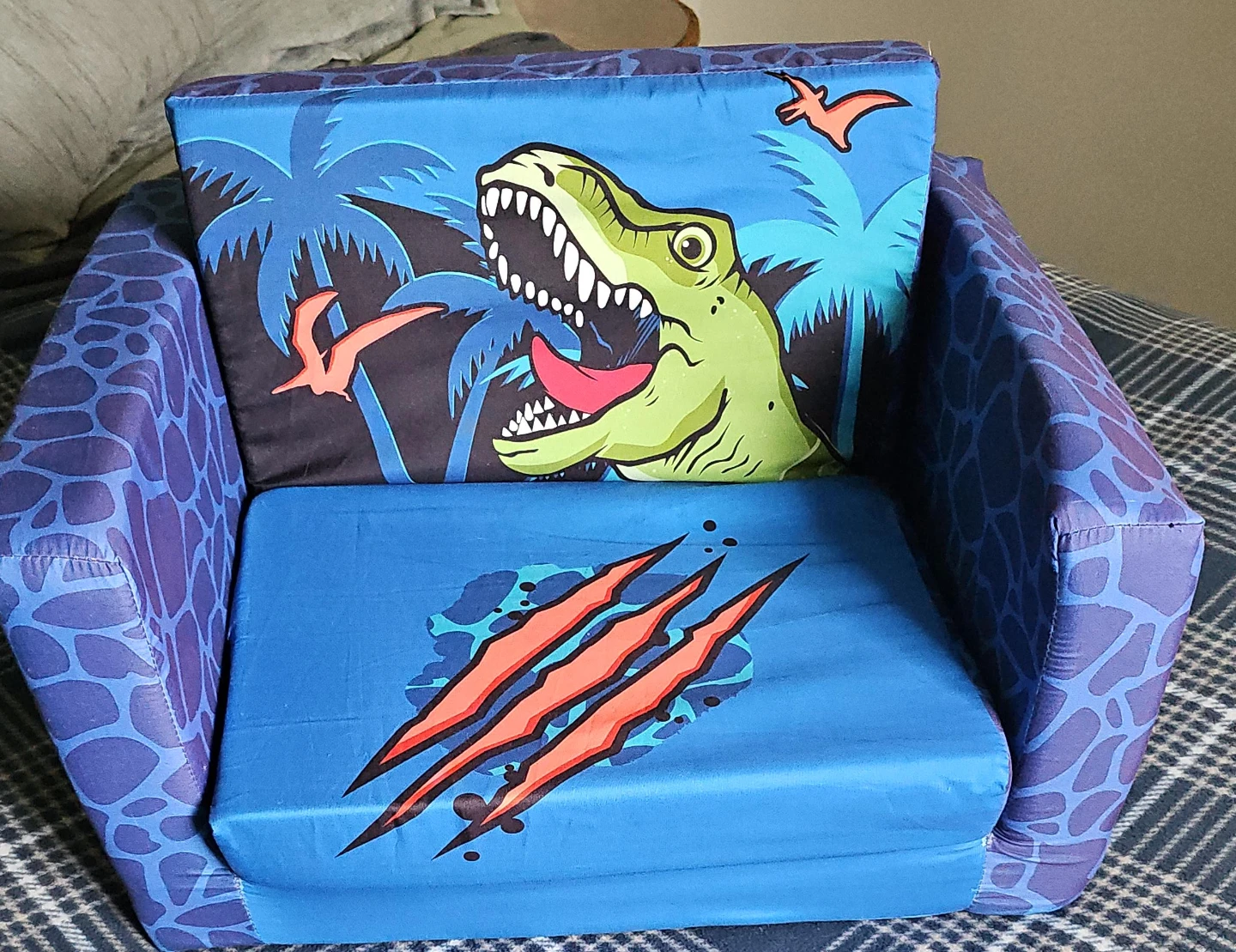 Kids Dinosaur Flip-Out Sofa Chair