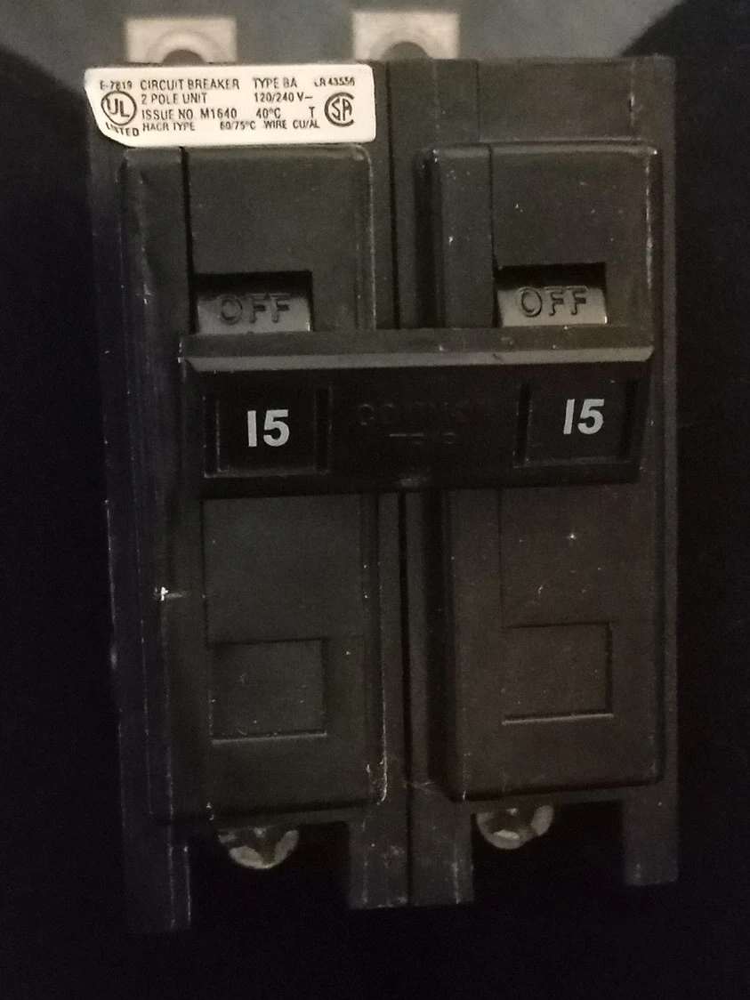 2 Pole Circuit Breaker 15 Amp