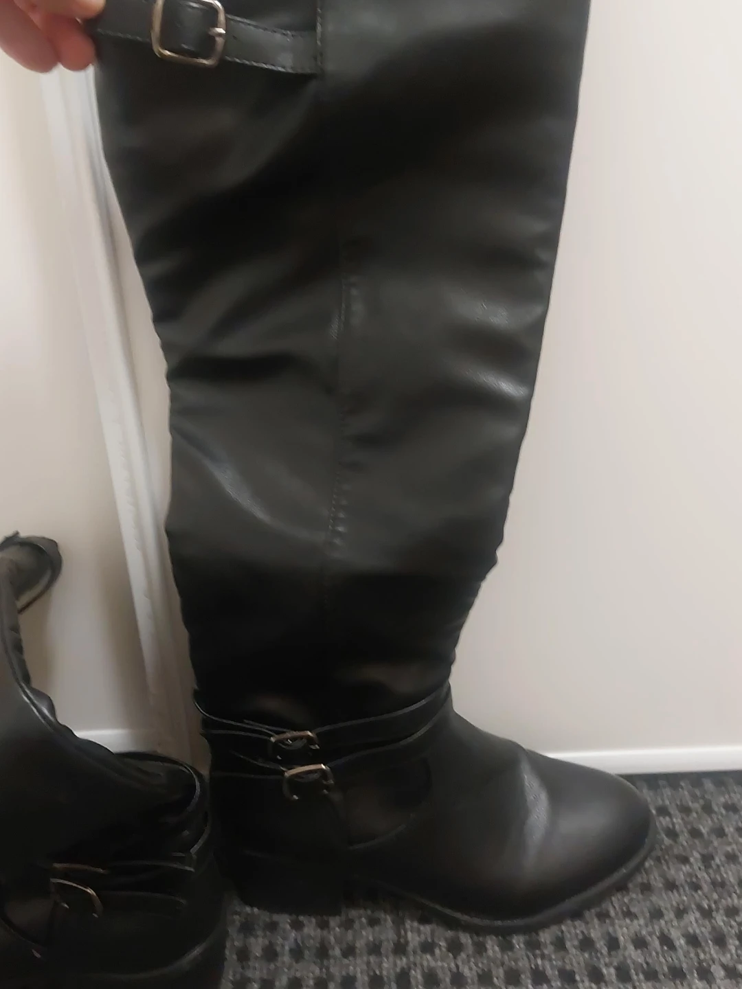 Black Knee-High Boots with Buckle Detail