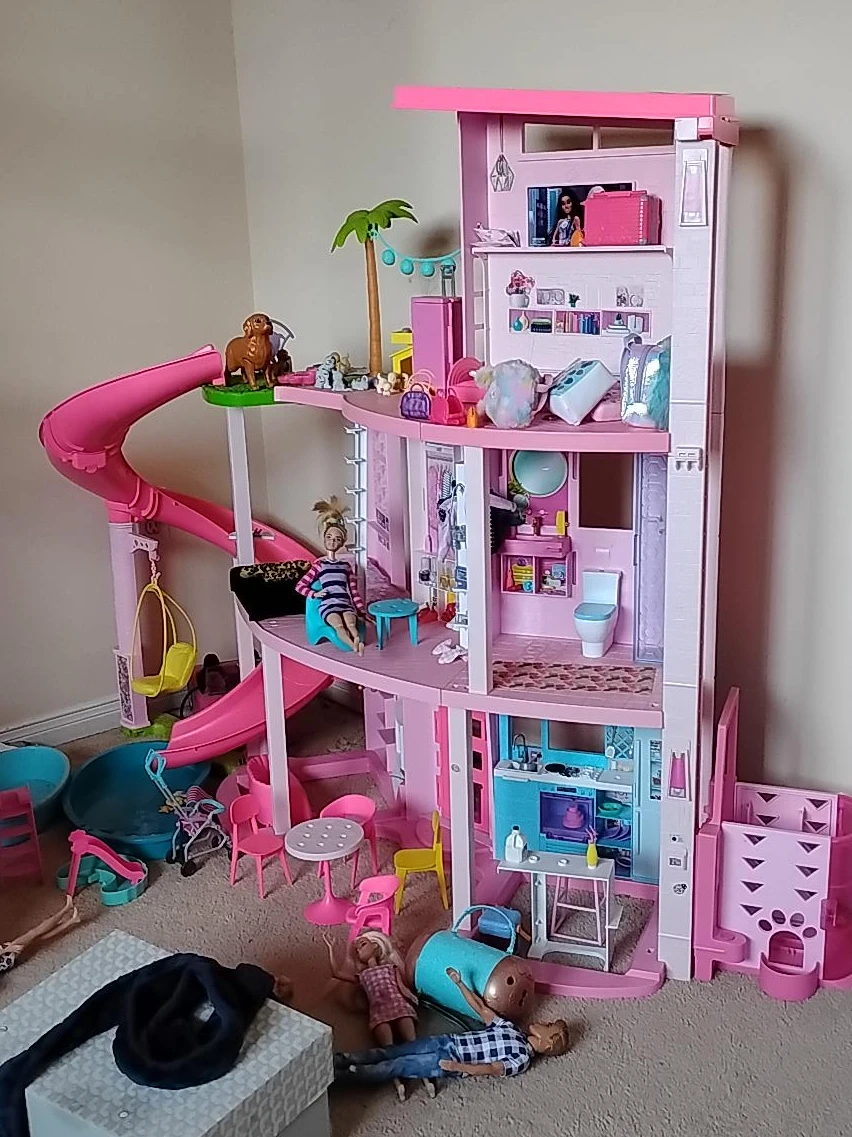 Barbie Dreamhouse Playset with Accessories - photo 5