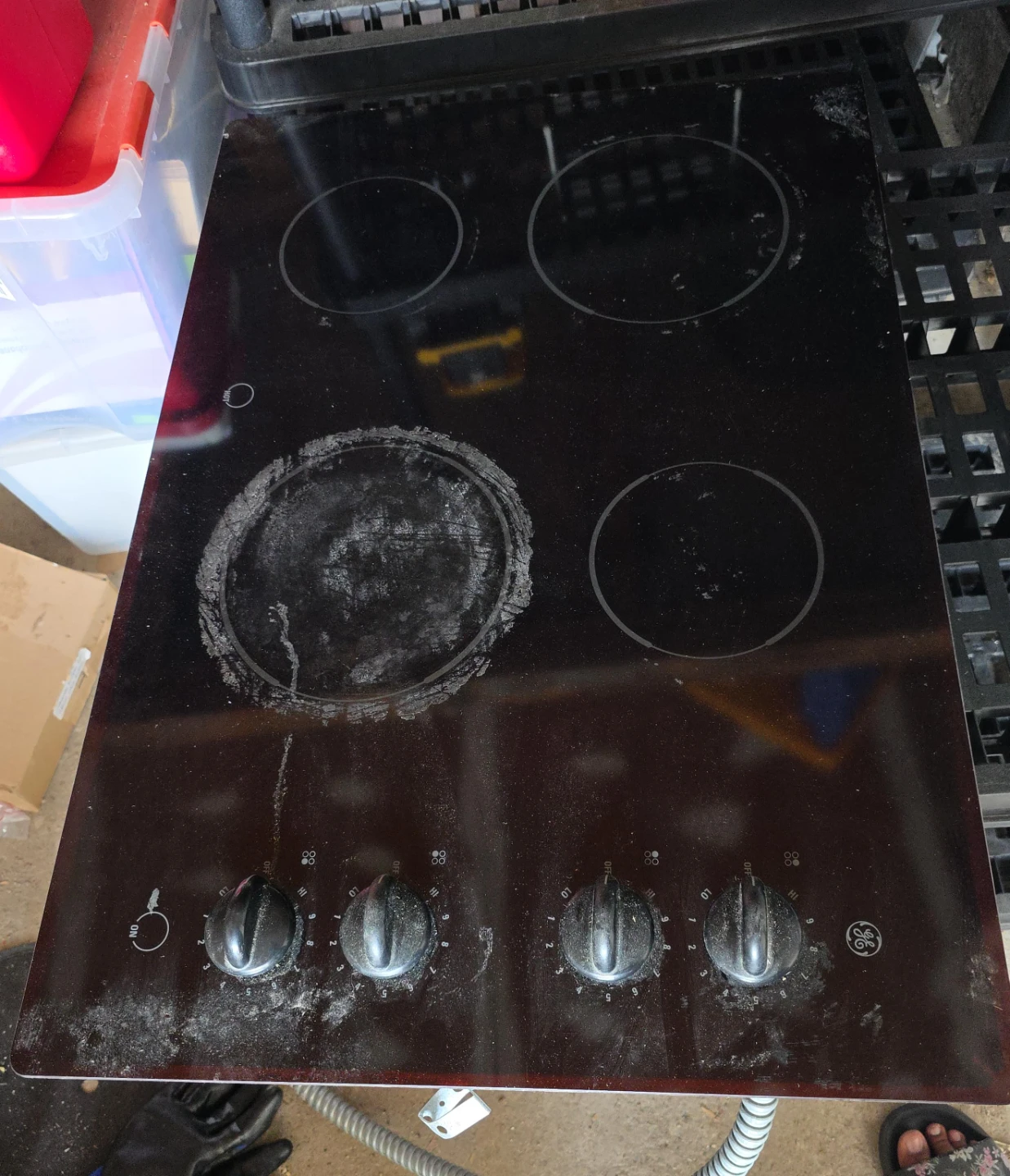 GE Electric Cooktop