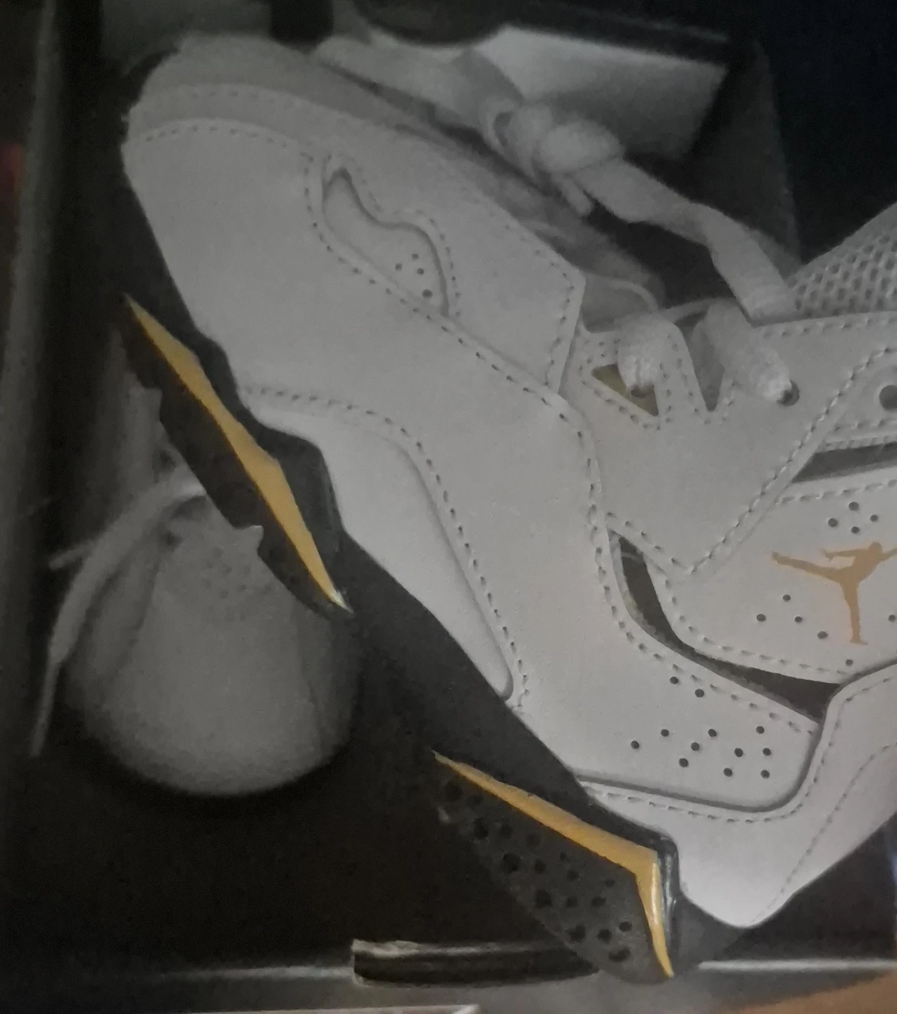 White and Gold Air Jordan 7 Retro Toddler Shoes