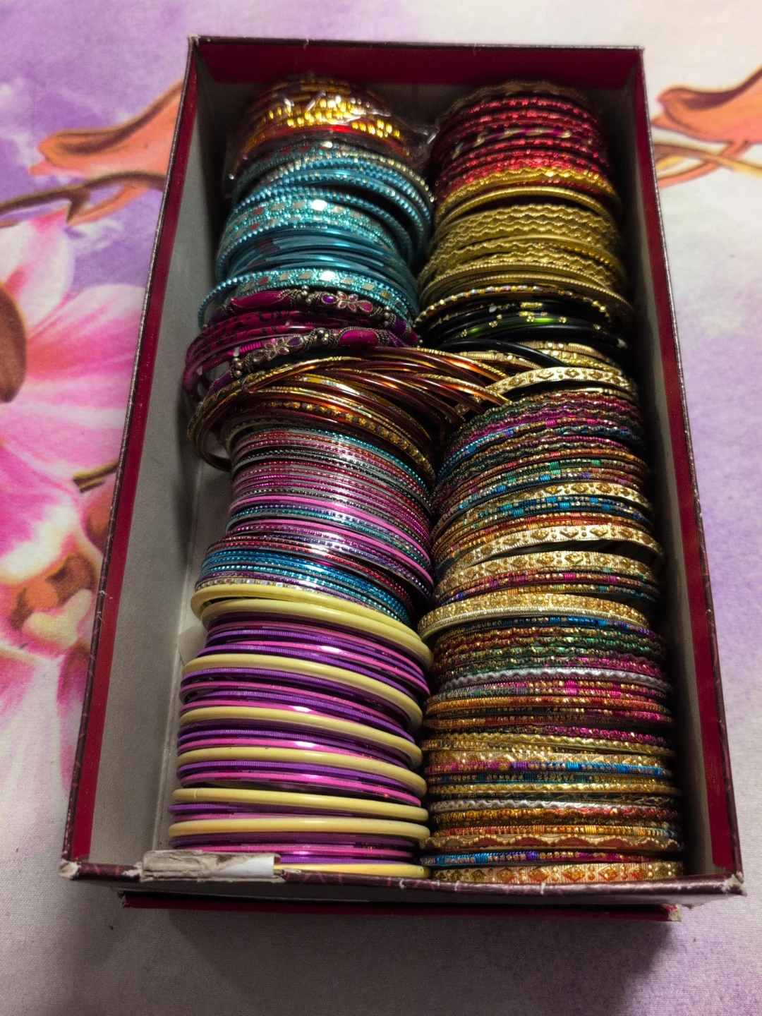Assorted Bangles Set