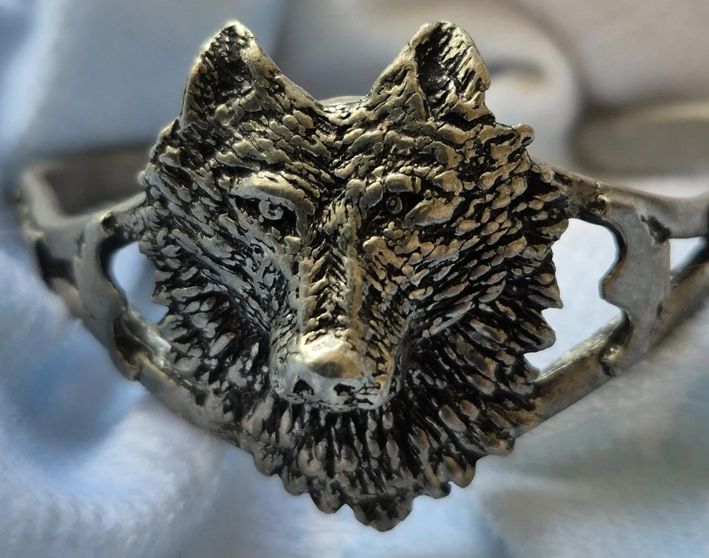 Wolf Head Bangle Bracelet